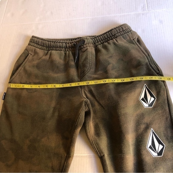 Volcom Deadly Stones Camouflaged Drawstring Distressed Sweatpants Joggers L/12Y - Picture 14 of 16